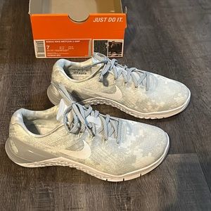 Nike Metcon 3 Amp Size 7